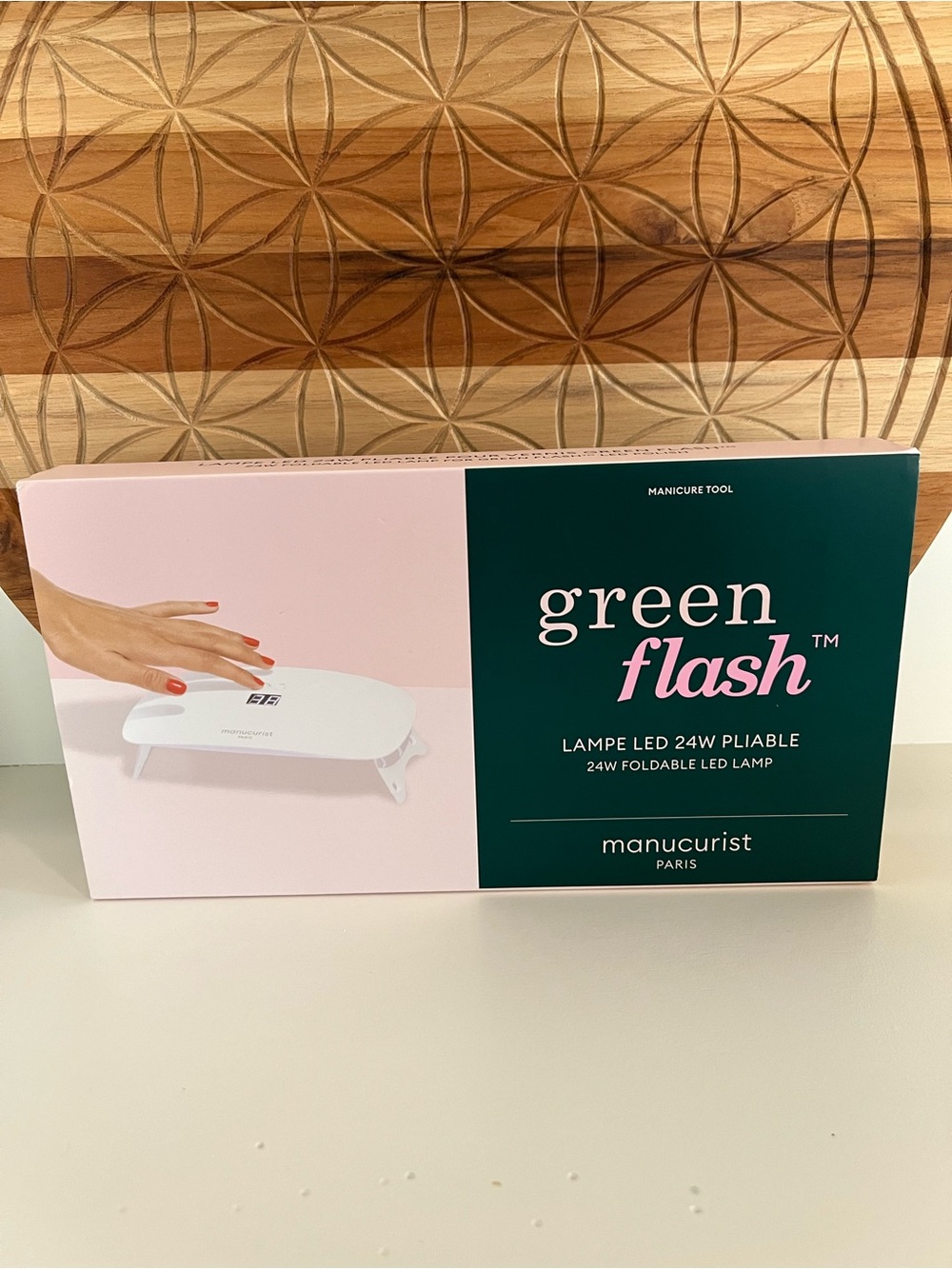 Manucurist Green Flash Foldable 24W LED Nail Lamp - White